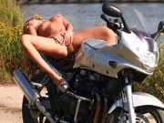Crazy outdoor masturbation